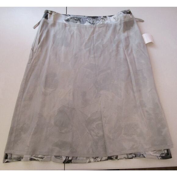PIAZZA SEMPIONE Italy DESIGNER Silk Skirt Black Gray Roses Midi 42 6 Whimsigoth - Picture 10 of 12